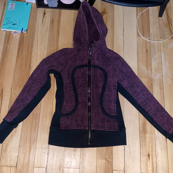 Purple Lululemon sweater - Picture 1 of 2